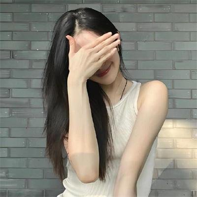 圈子里的男孩